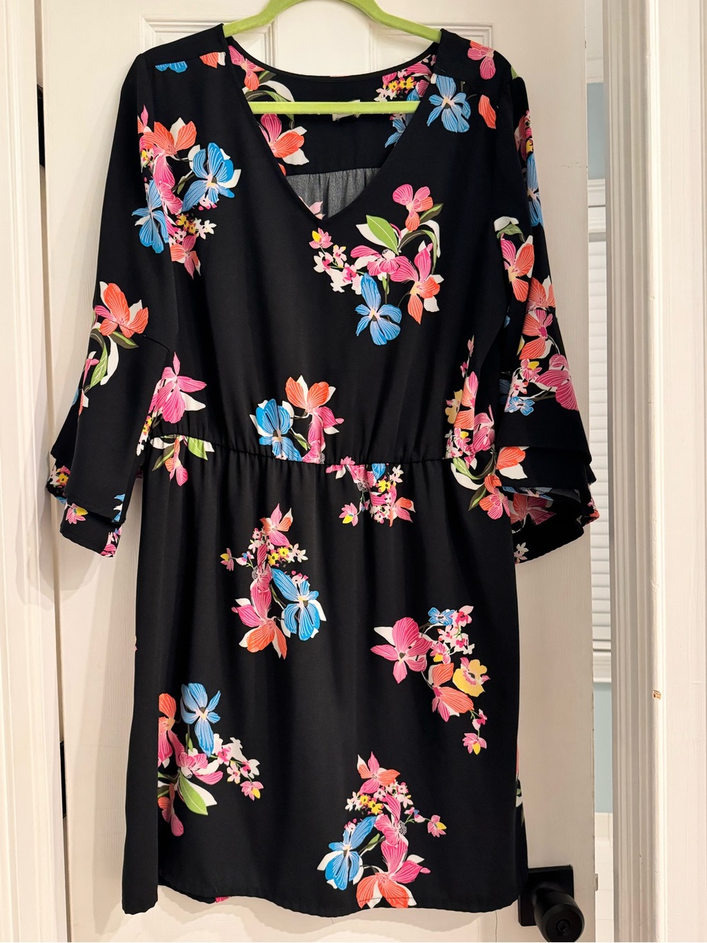 a new day Black Floral V-Neck Long Sleeve Dress
